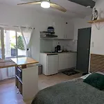 Avec Parking A Pied Et Calme Apartment Bandol